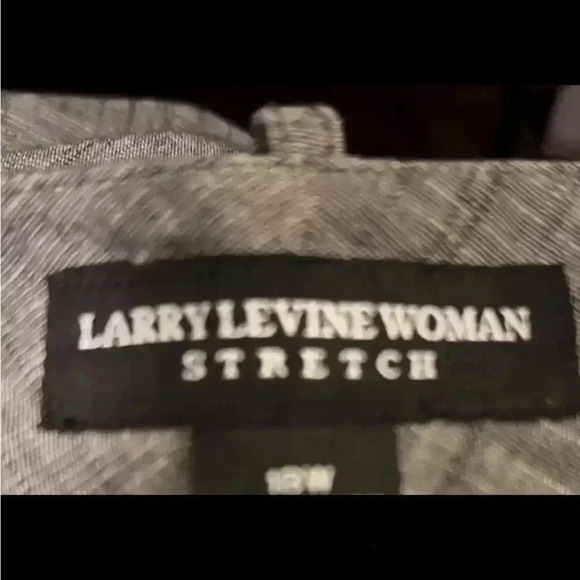 Larry Levine Women's Capris Dark Gray Size 18W EUC - Picture 10 of 10